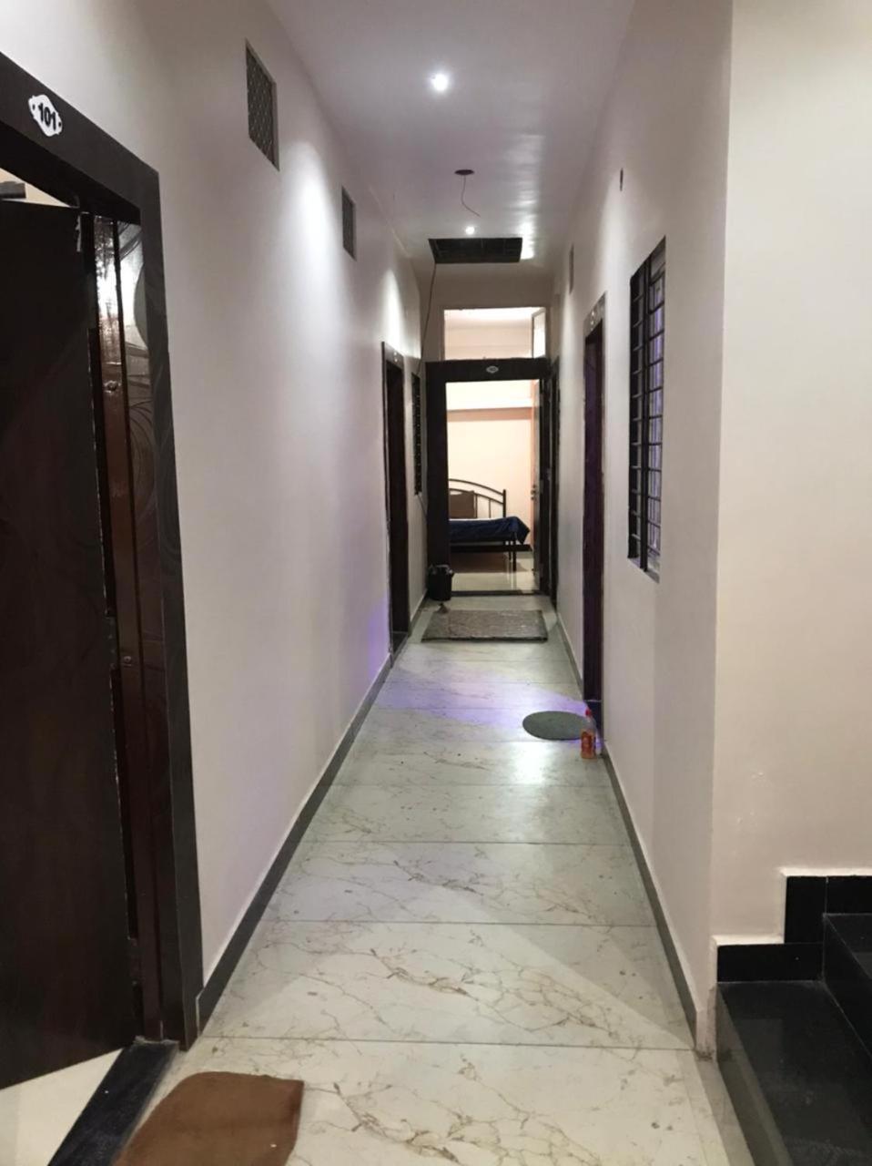 Shivlok Guest House Ujjain Εξωτερικό φωτογραφία